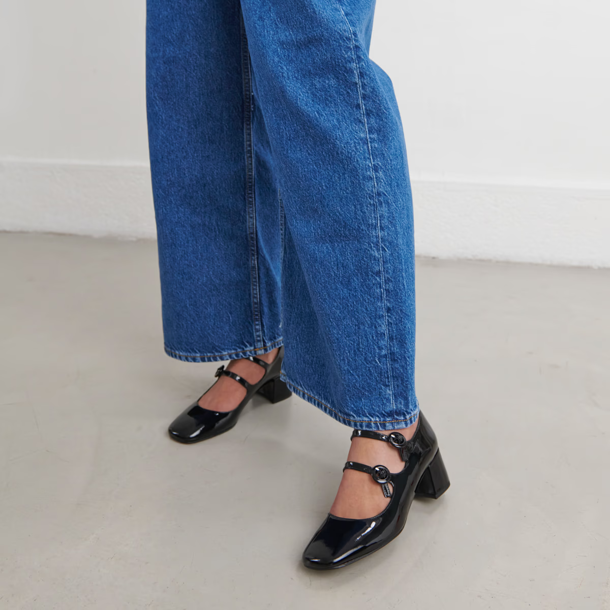 Babies à doubles brides et bouts arrondis