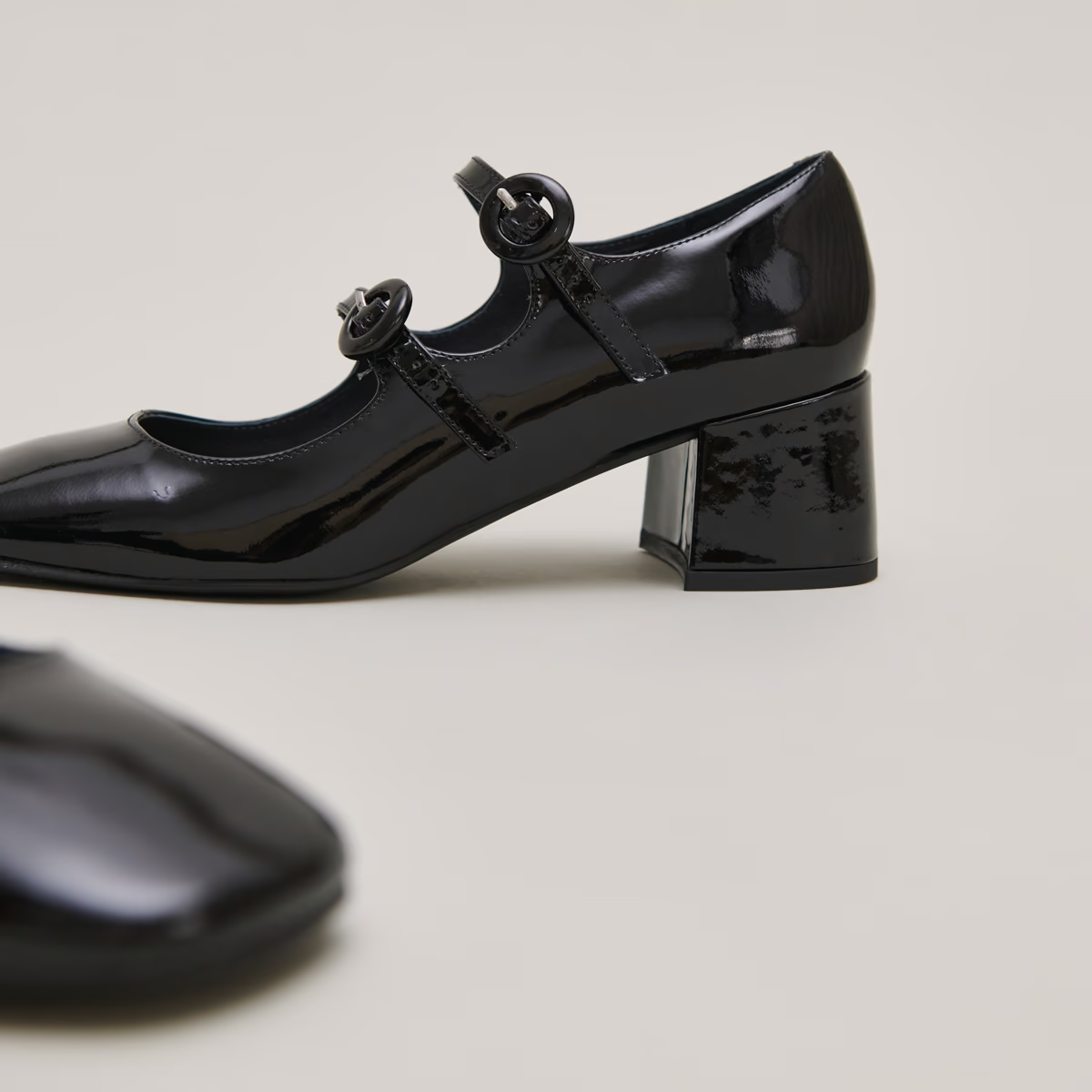 Babies à doubles brides et bouts arrondis