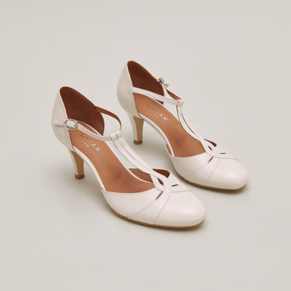 Salomés à talons et boucles ajustantes