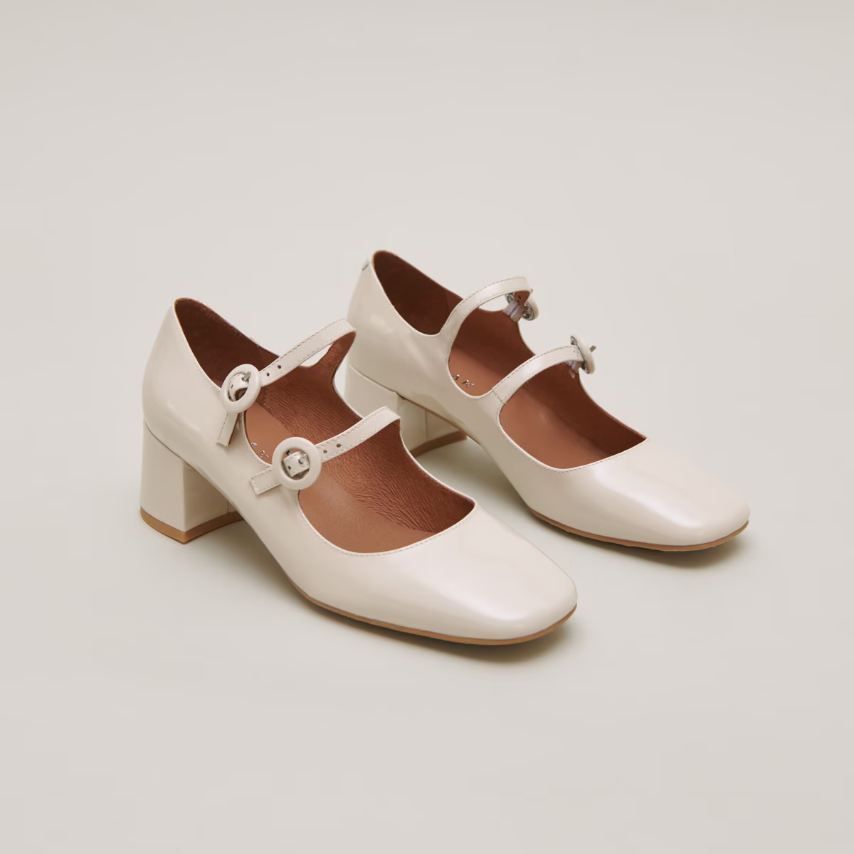 Babies à doubles brides et bouts arrondis