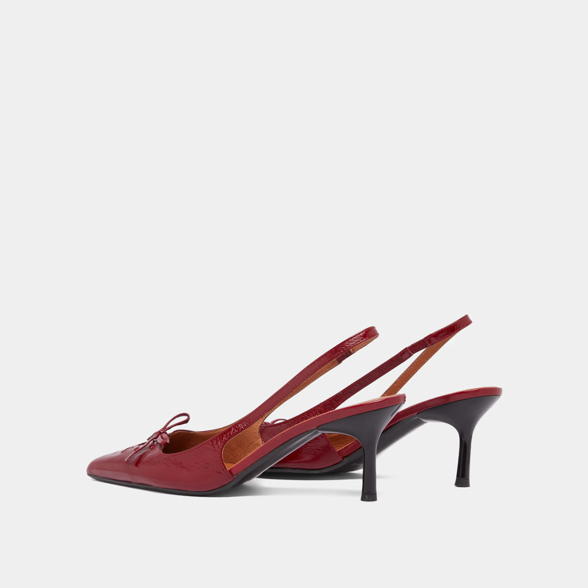 Escarpins à bouts arrières ouverts