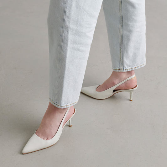 Escarpins à bouts pointus