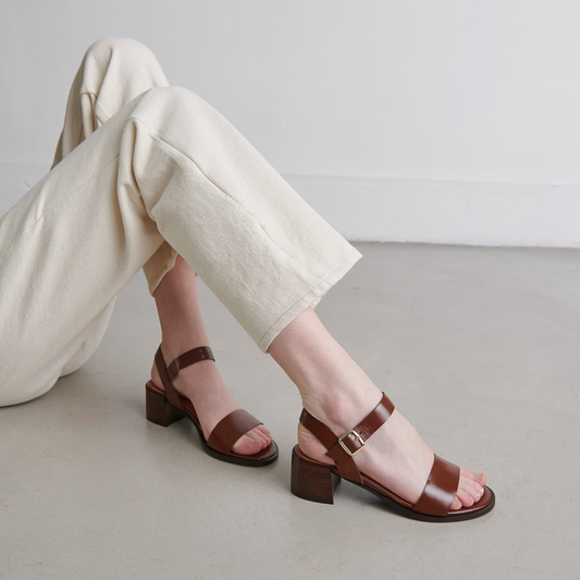 Sandales à petits talons